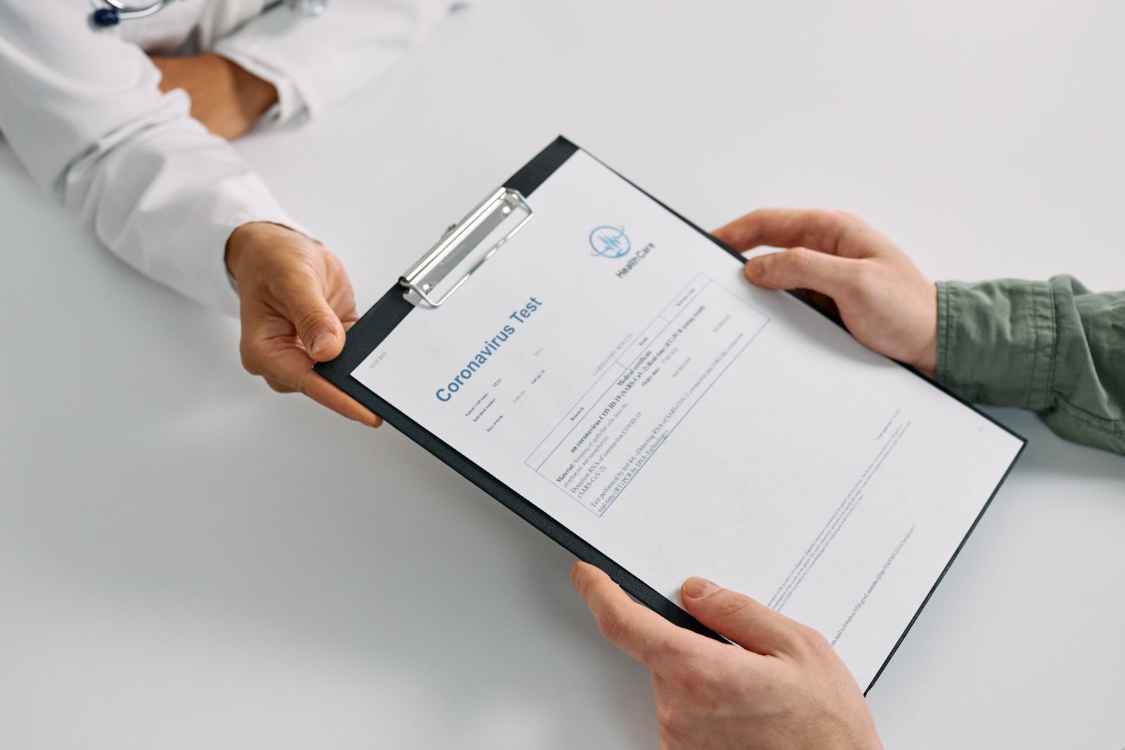 Perché I Referti Medici Necessitano Traduzione Certificata