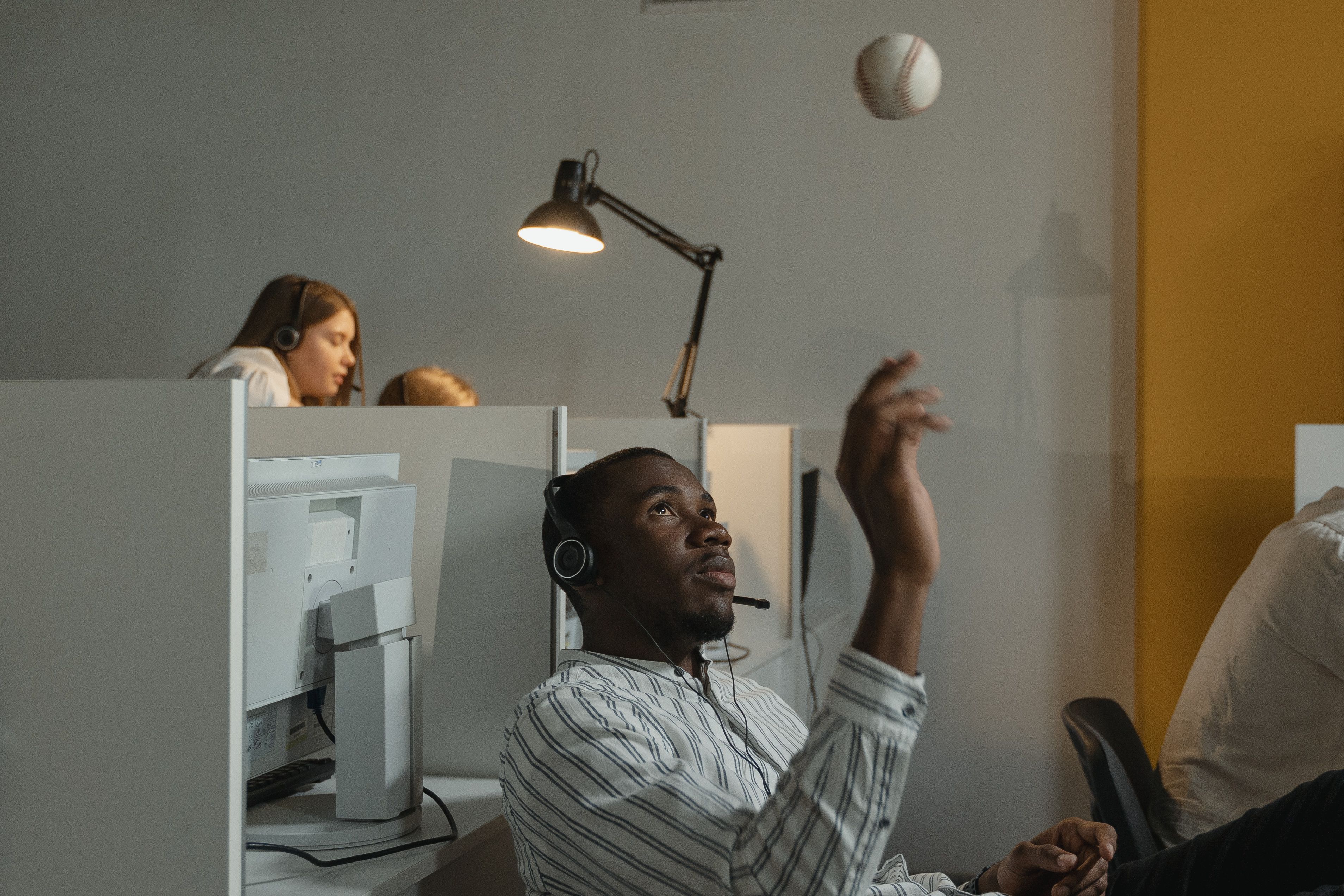Why Phone Interpretation Services Need Certified Experts