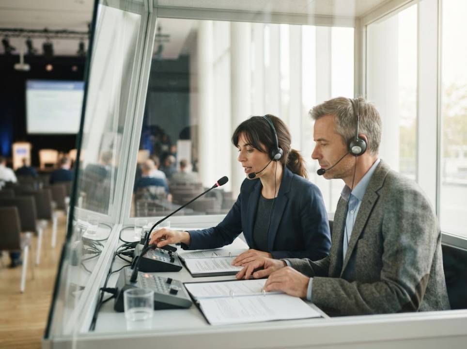 How to Prepare an Interpreter for a Business Meeting