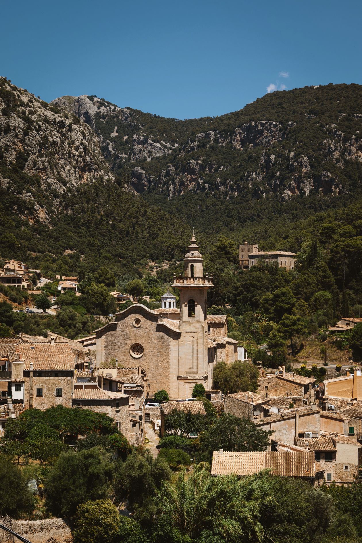 Trabajar en Mallorca Con Títulos Extranjeros Paso a Paso