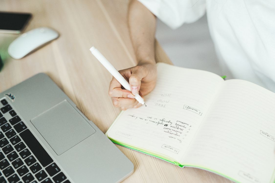 How Editors Get Paid Fast Without the Paperwork Stress