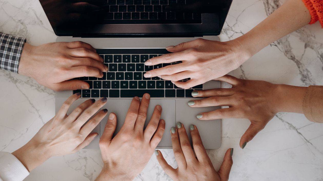 Are Online Translation Tools Safe and What Wordbeam Offers
