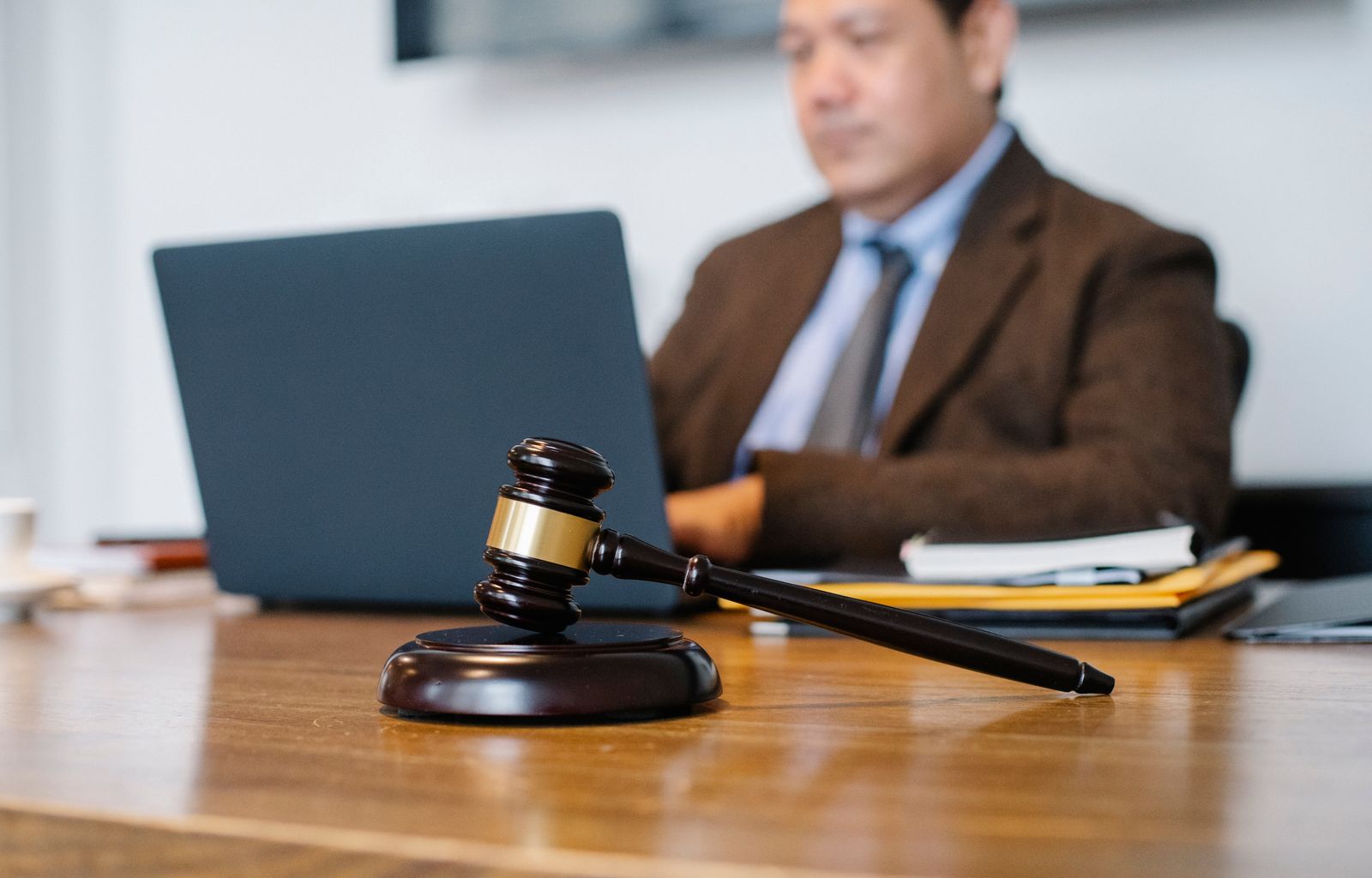 Divorzi Tra Coniugi Di Paesi Diversi E Carte Da Tradurre