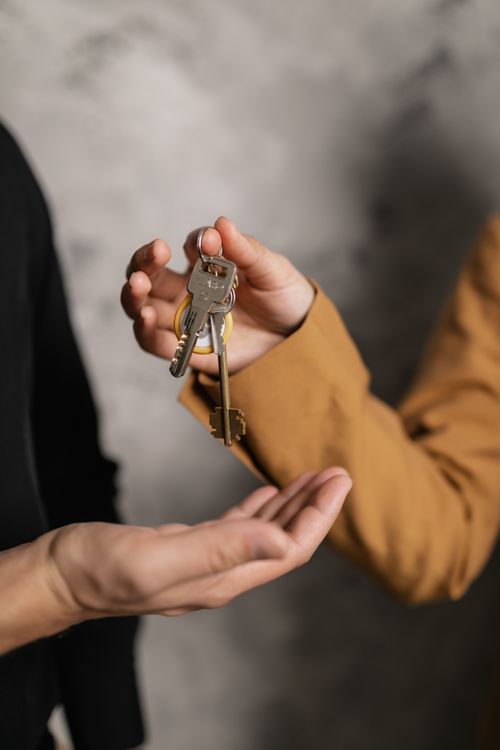 Traduzione Giurata per Contratti e Compravendite