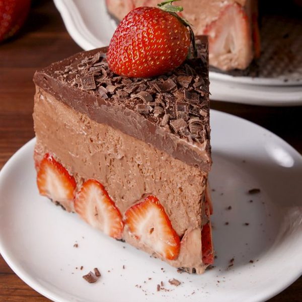 Strawberry Chocolate Mousse Cake