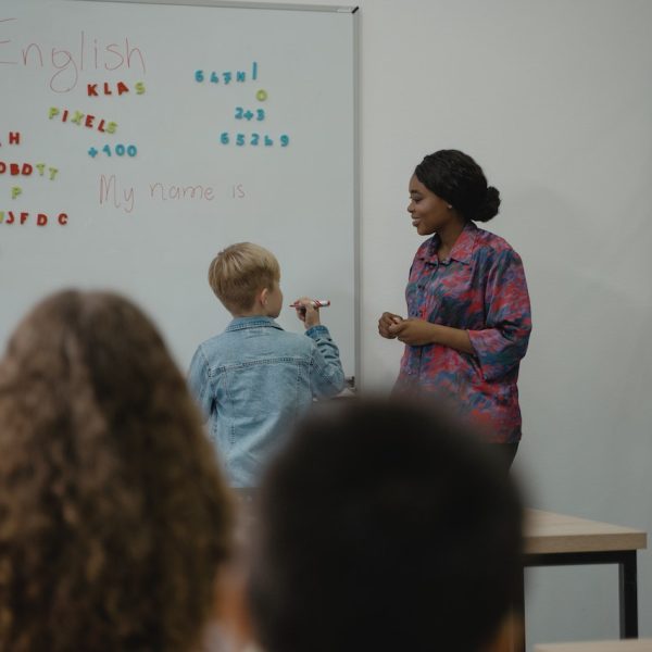 Modern Language Association Reports Flat Growth for Language Teaching Positions