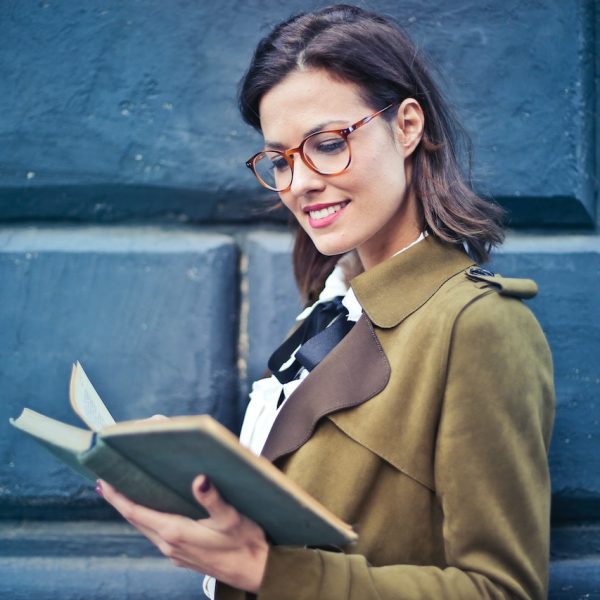 Woman determined to learn 13 languages in three years