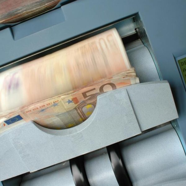 How Modern Money Transfer Services Are Changing Global Payments