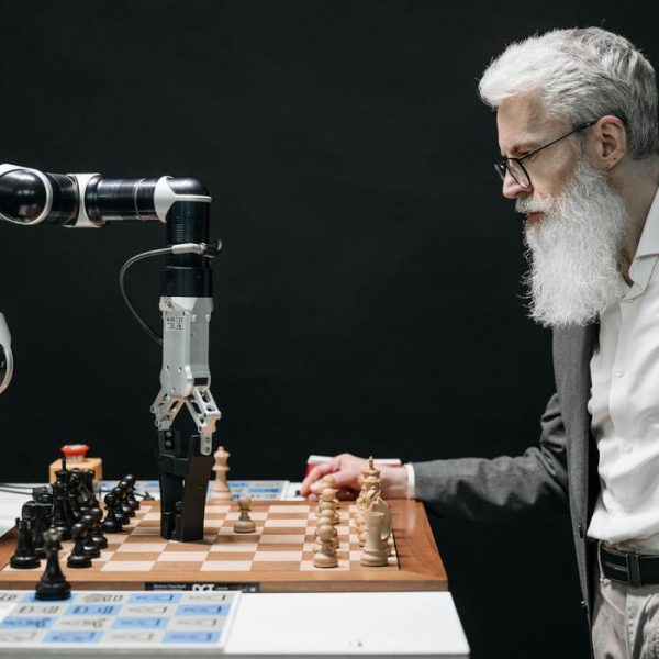 What Brain Research Teaches Machines