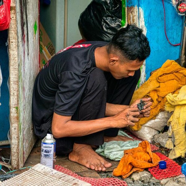 How Innovation Is Empowering Poor Countries to Grow