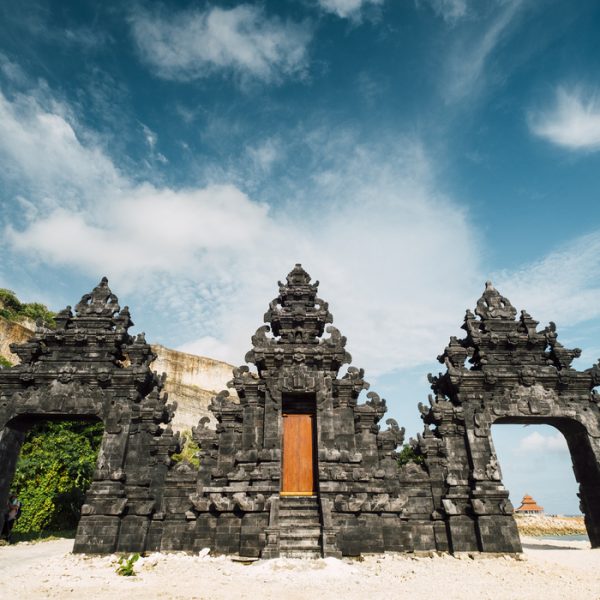 Explora Indonesia Más Allá de las Playas
