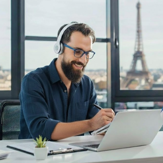 Top 10 Fastest Translation Services for Urgent Document Delivery in Paris
