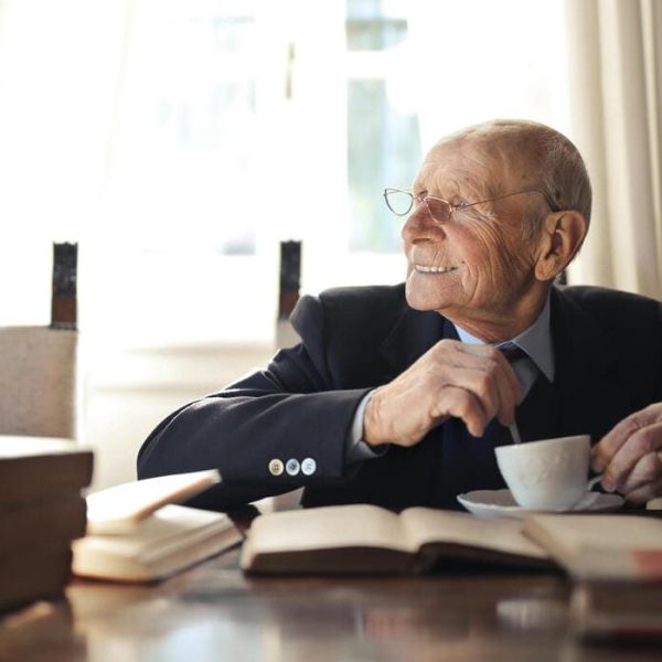Why Smart People Still Make Life Decisions That Backfire