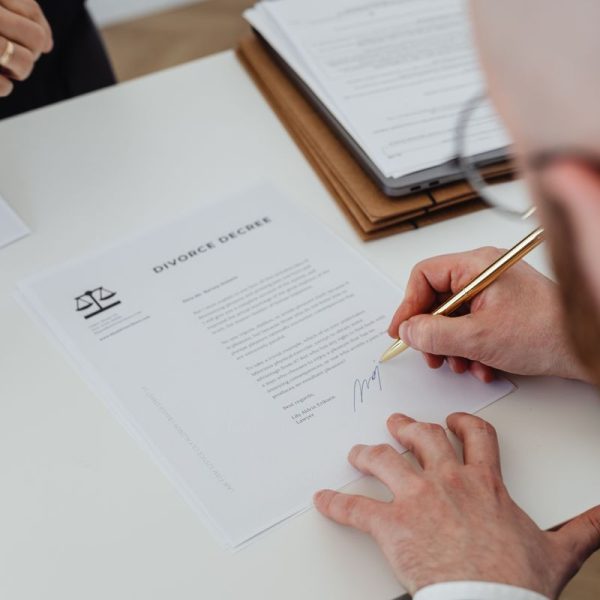 Why Closings Need Real Document Tracking