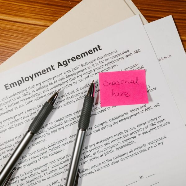 Why HR Teams Need Smarter Contract Tracking