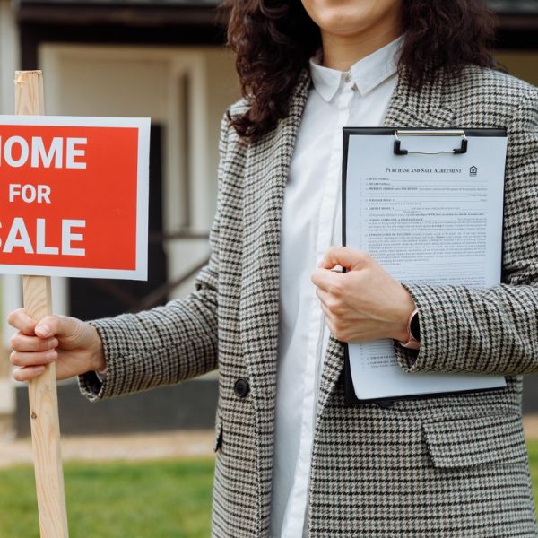 Traduzione Annunci Immobiliari Richiede Revisione Acquirenti