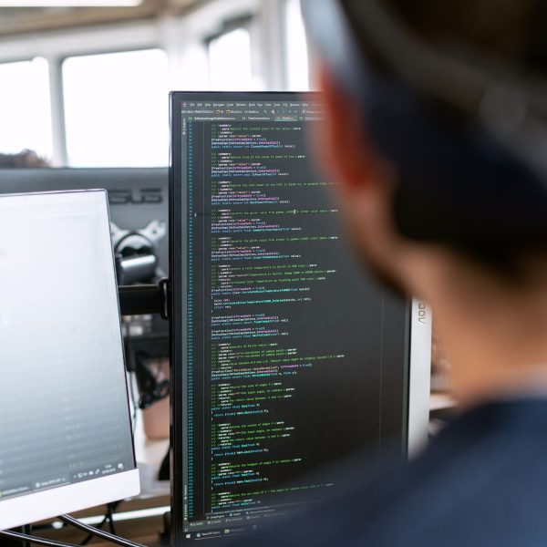 Software Localization Translation Prevents Launch Bugs