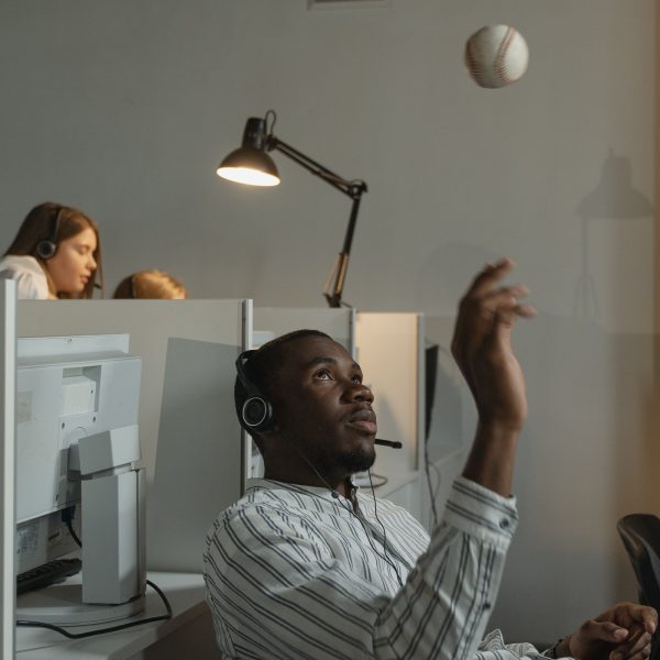 Why Phone Interpretation Services Need Certified Experts