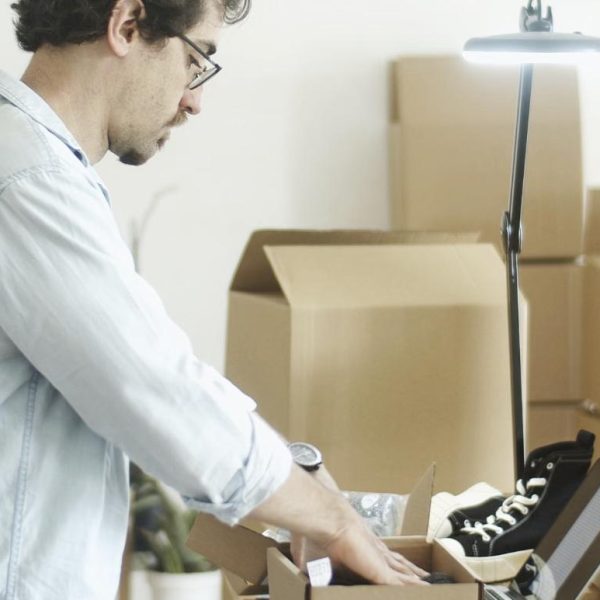 How Global Sellers Manage Invoices And Translations