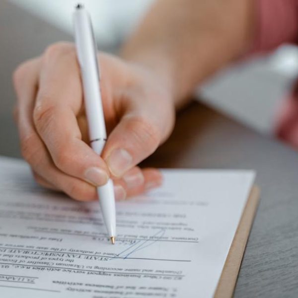 Why Ukrainian Businesses Now Need Legal Translation