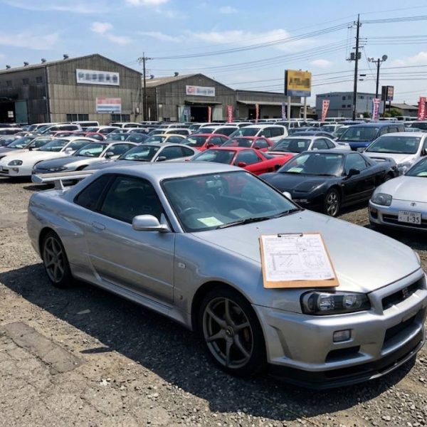 Japanische Auktionsblätter lesen beim Skyline R34 Kauf