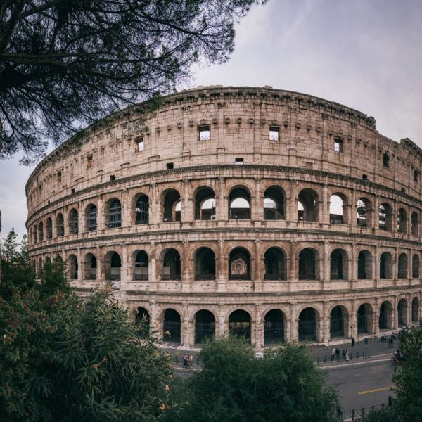 Accogliere Turisti Arabi A Roma Con Testi Chiari