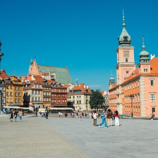 Fare Impresa in Polonia e Ungheria con i Testi Giusti