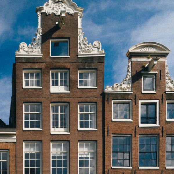 Marketing to Dutch Speaking Buyers Without Missteps