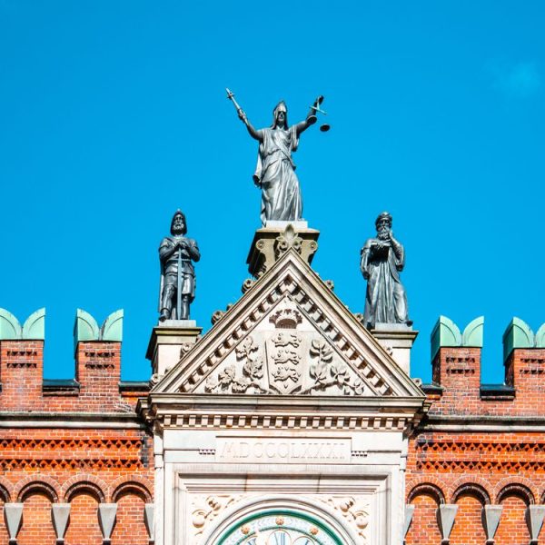 Tribunale e Documenti Stranieri Cosa Serve Davvero