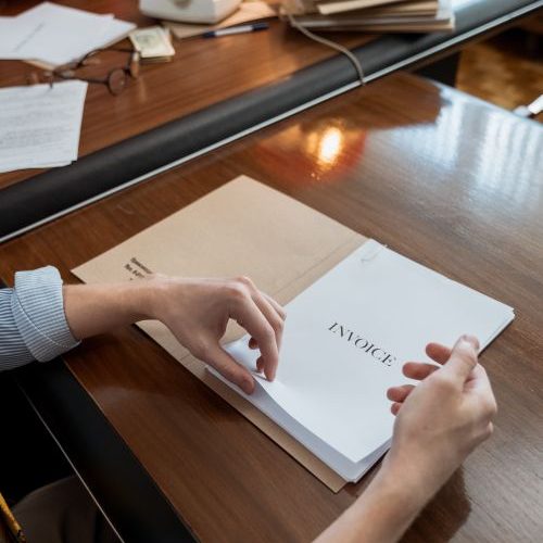 Invoicing Tips for Small Language Agencies