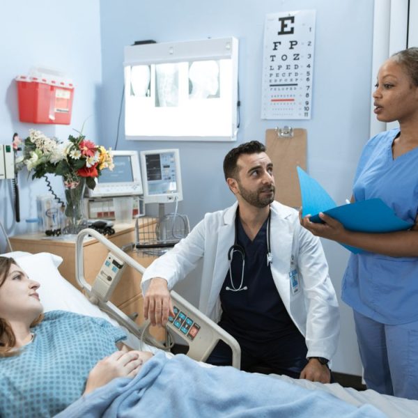 Intérpretes en Hospitales para Pacientes Extranjeros
