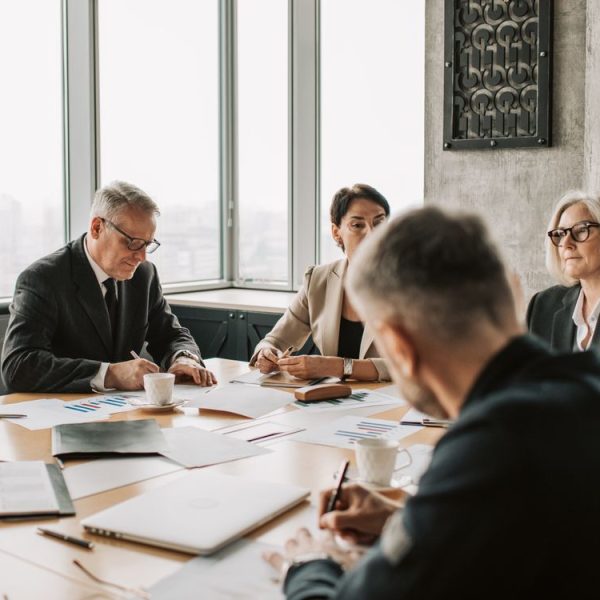 Business Translation That Keeps Global Teams Aligned