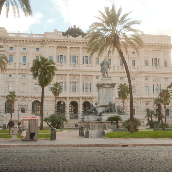 Traduzioni Asseverate per Pratiche in Italia