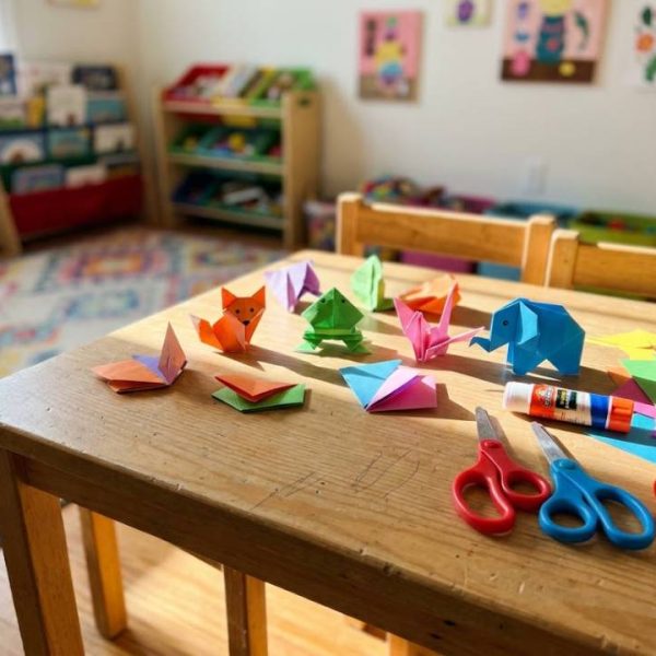 Cours créatifs en ligne pour enfants bilingues à la maison
